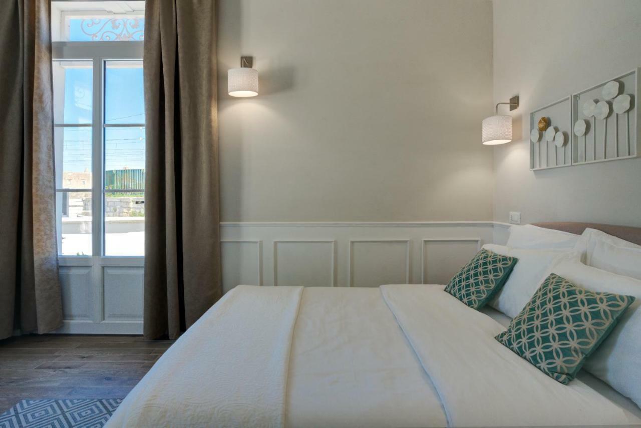 La Roche Bed and Breakfast Lecce Buitenkant foto
